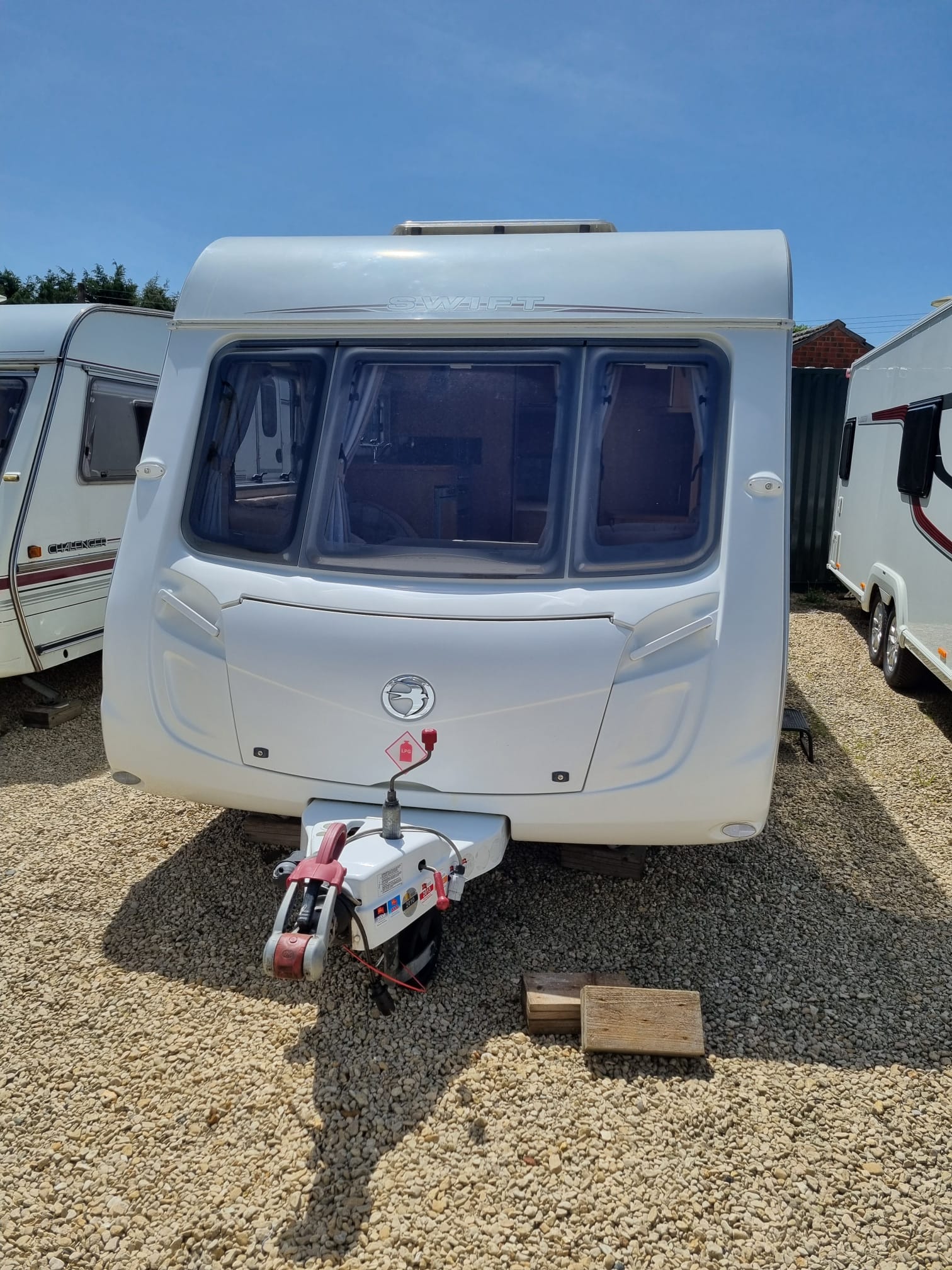 Swift Conqueror 645 LUX (2007)